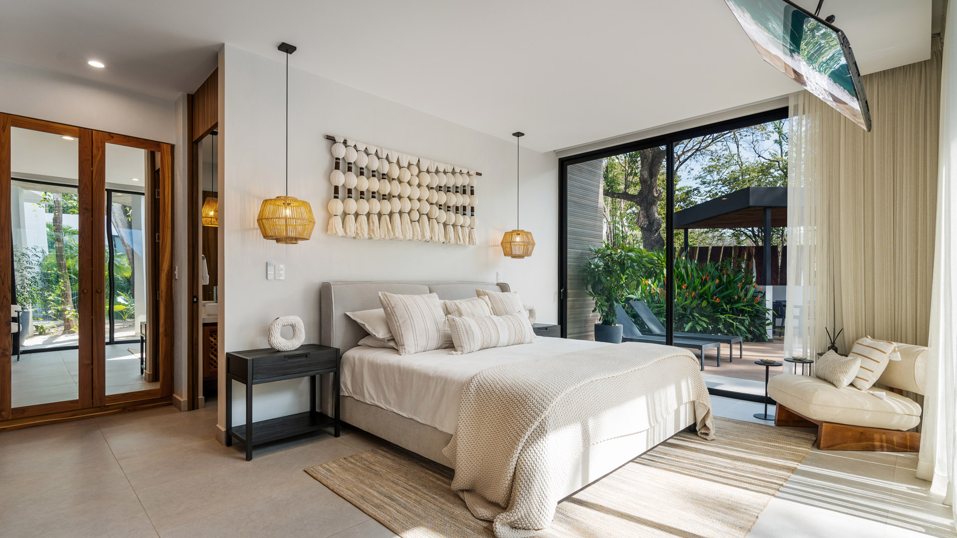 Numa Luxury House 36