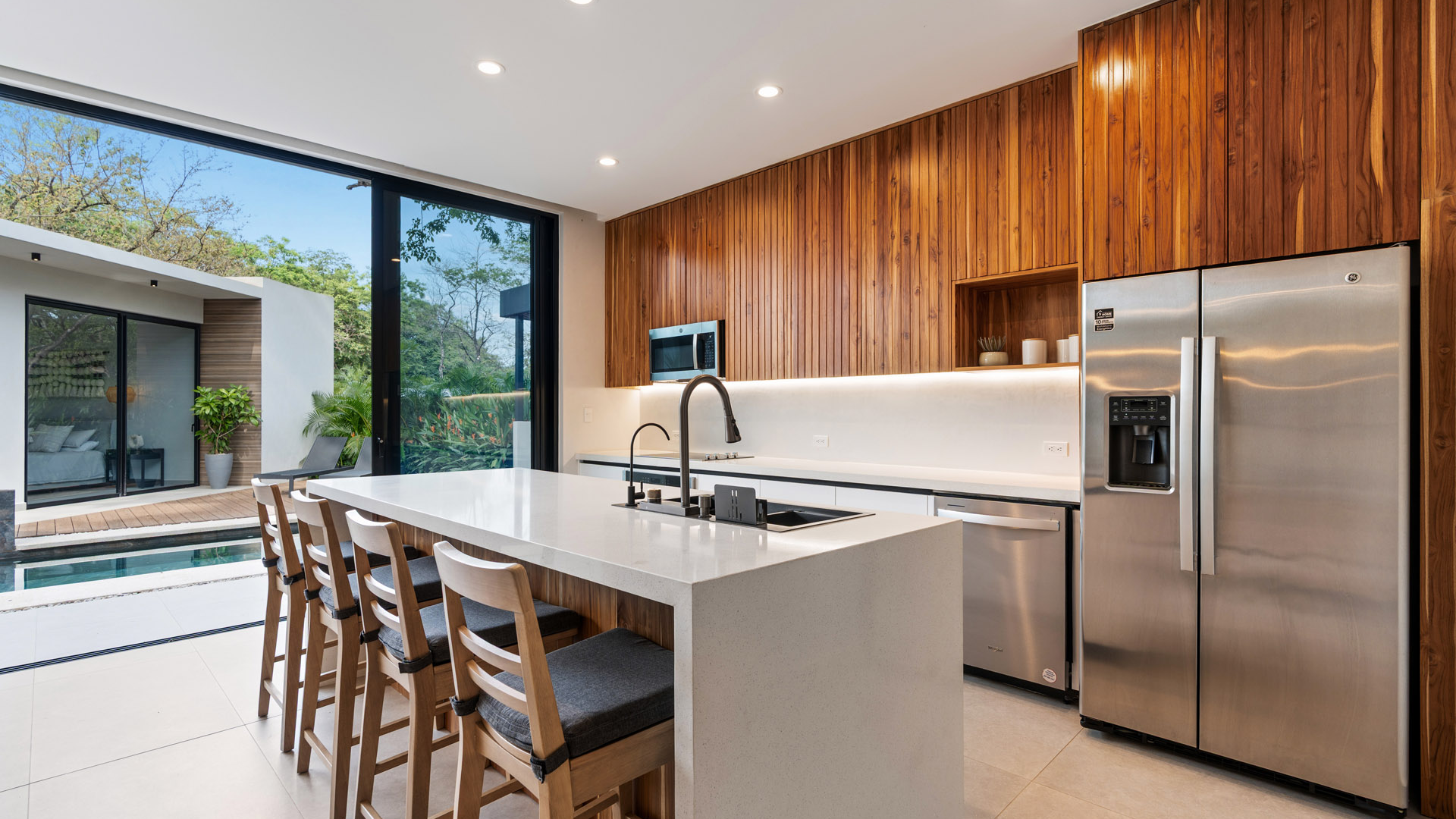 Numa Luxury House 36