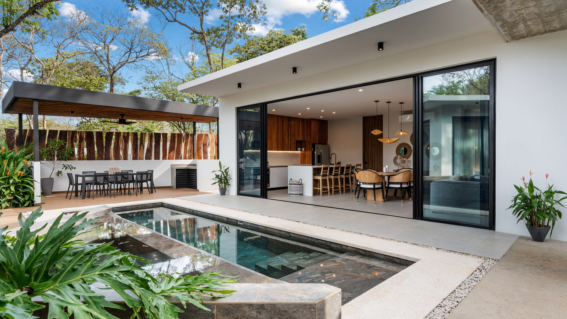 Numa Luxury House 36