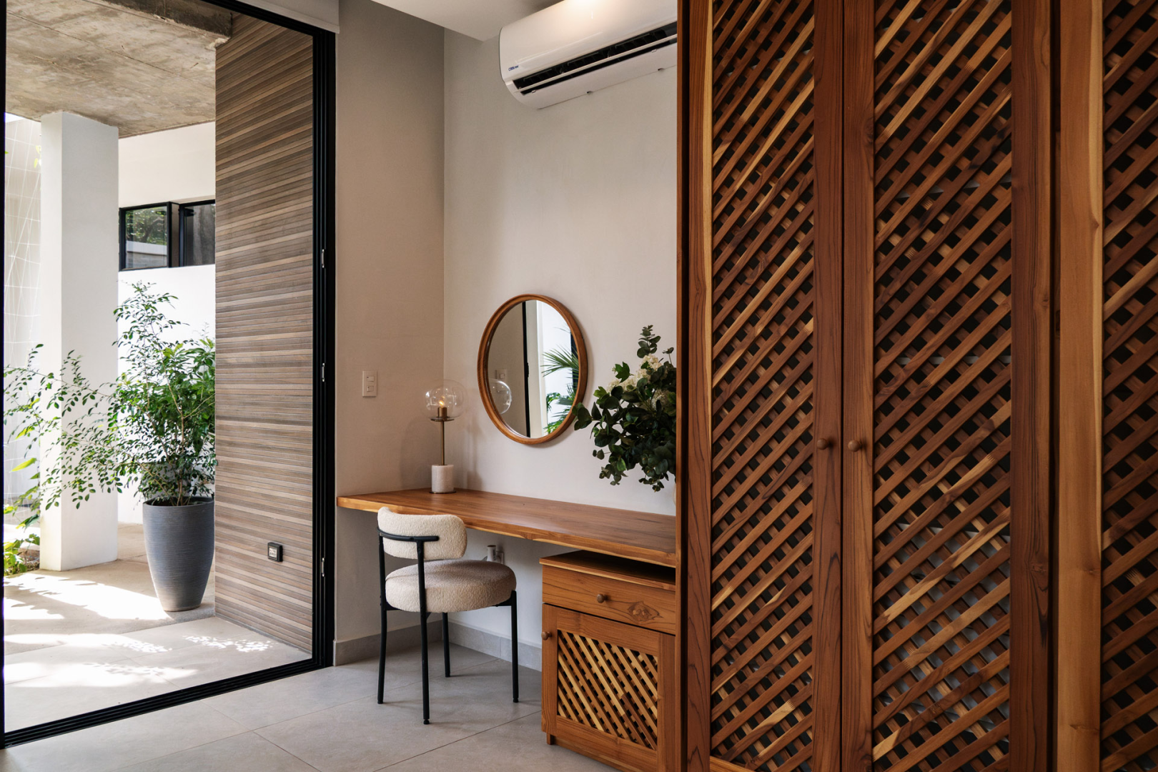 NUMANDI LUXURY RESIDENCES