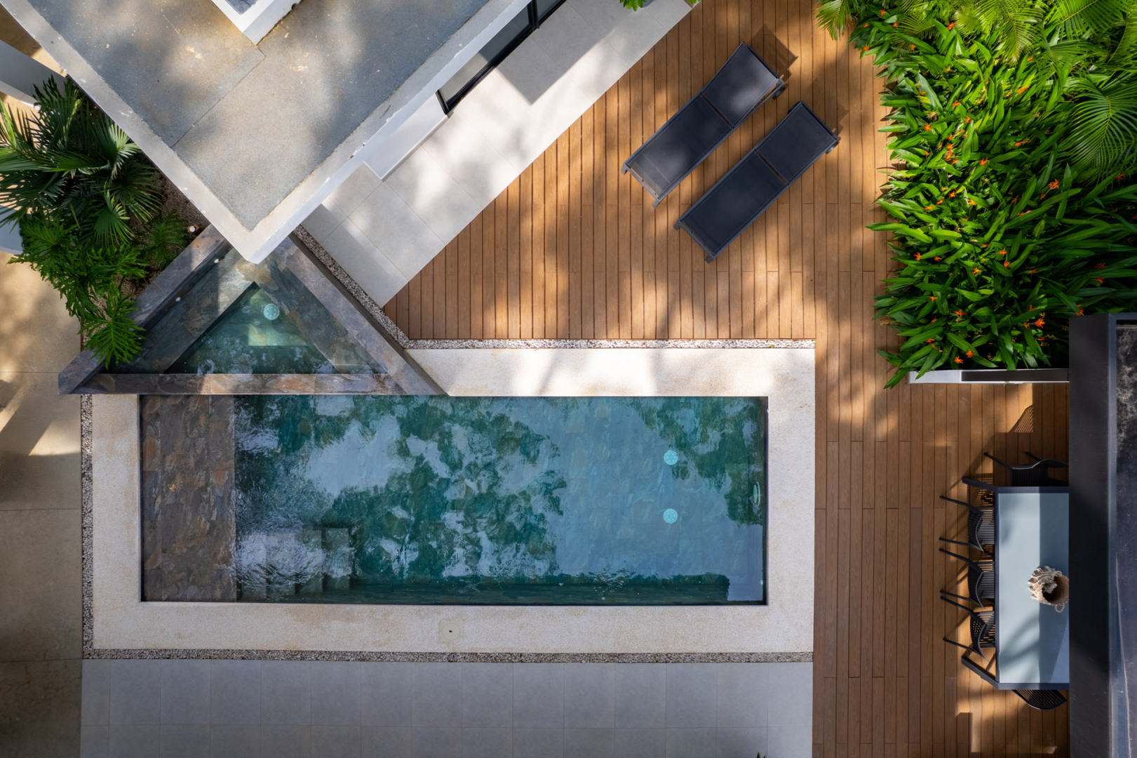 NUMANDI LUXURY RESIDENCES